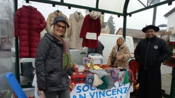 Refrancore: il mercatino di Natale alla fermata